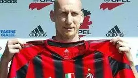 中国足协前主席陈戌源一审被判无期徒刑