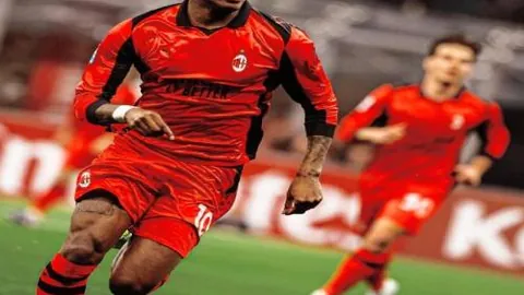 周琦力挽狂澜，北京队逆势跃升三甲，积分榜波澜壮阔！